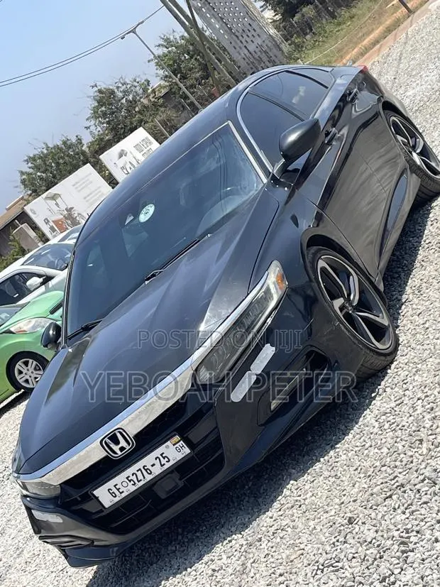 Honda Accord 2019 Black · Photo 1