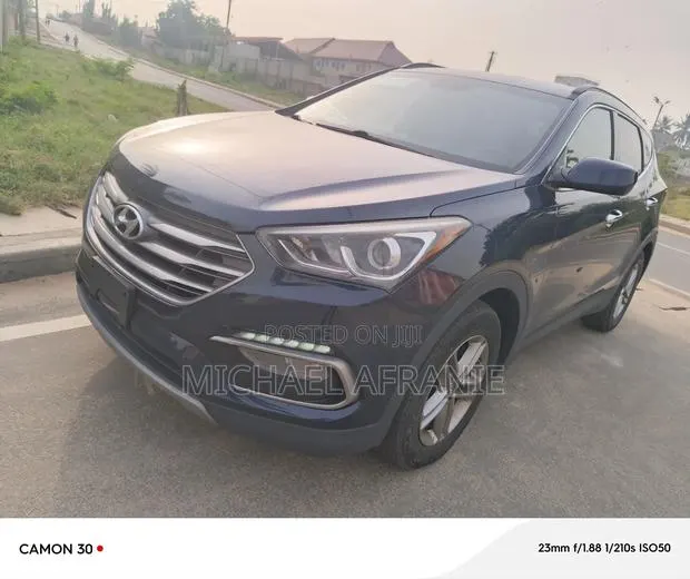 Hyundai Santa Fe SE AWD 2017 Blue · Photo 1
