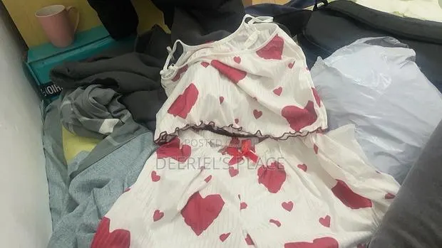 Sexy Nightwear / Nightee · Photo 1