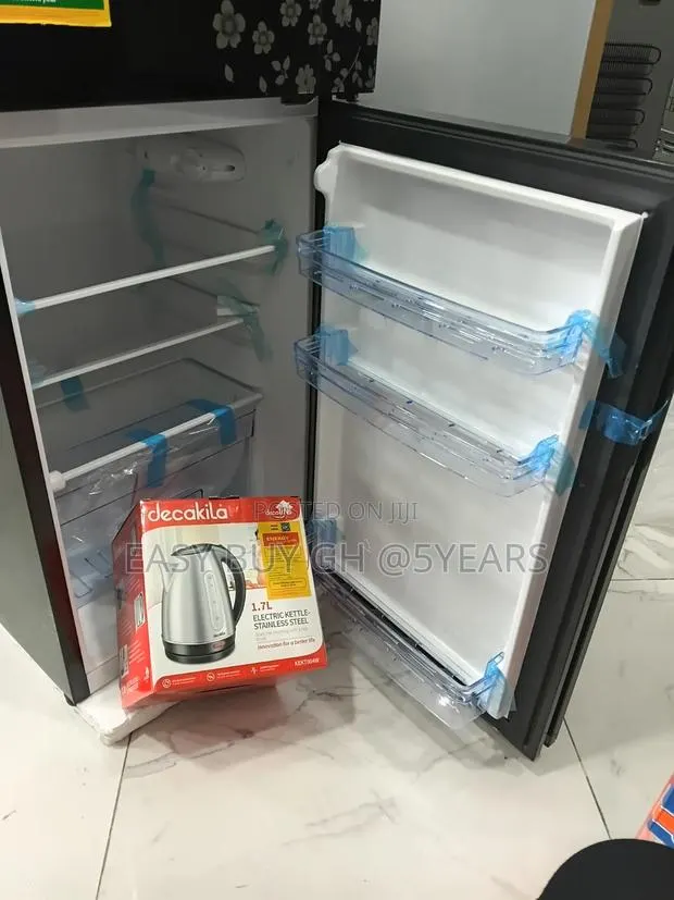 Westpool 95L Mini Fridge -Small Light Bill,Strong Freezer · Photo 1