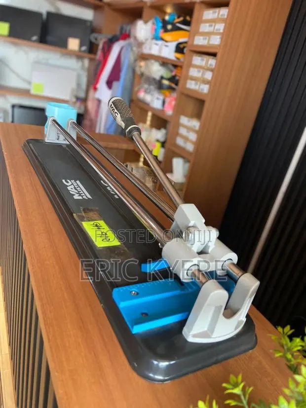 Mac Allister Manual Tile Cutter · Photo 1