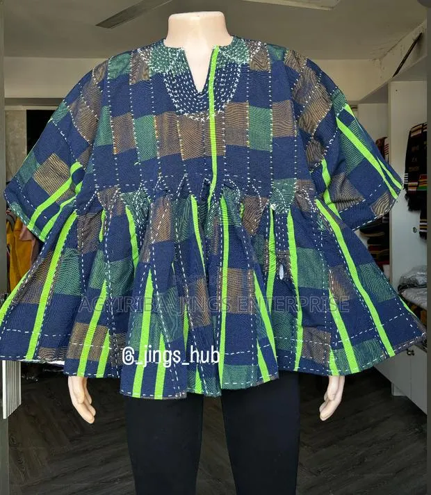 Green and Blue Fugu · Photo 1