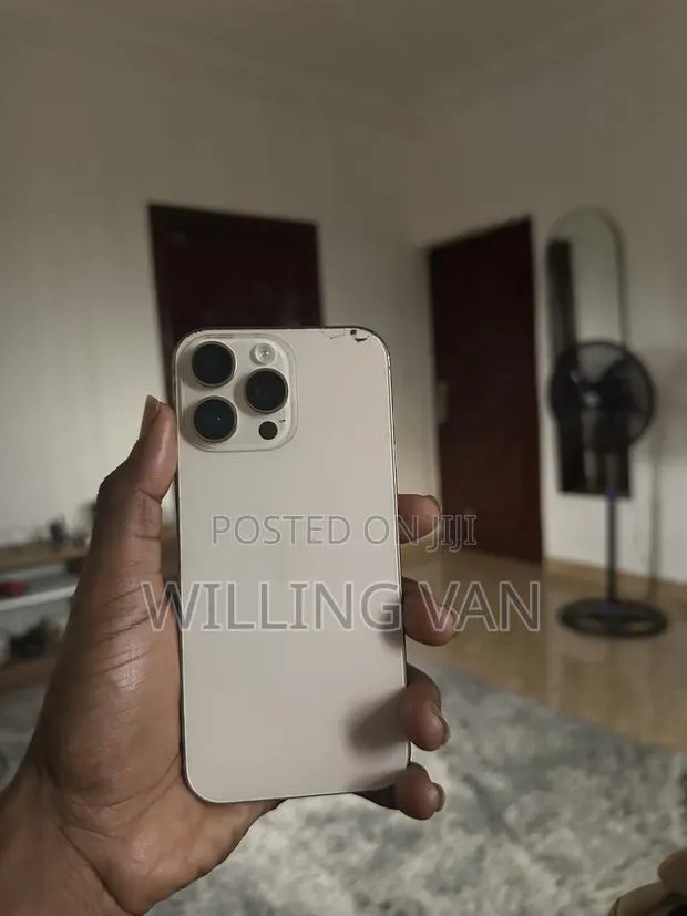 Apple iPhone 16 Pro Max 256 GB Gold