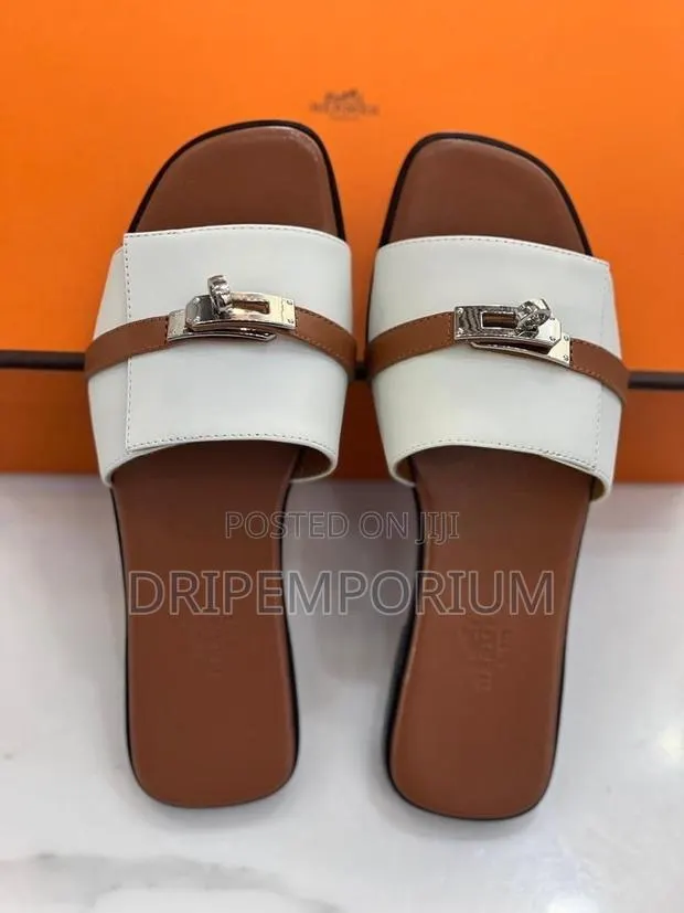 Ladies Hermes · Photo 1