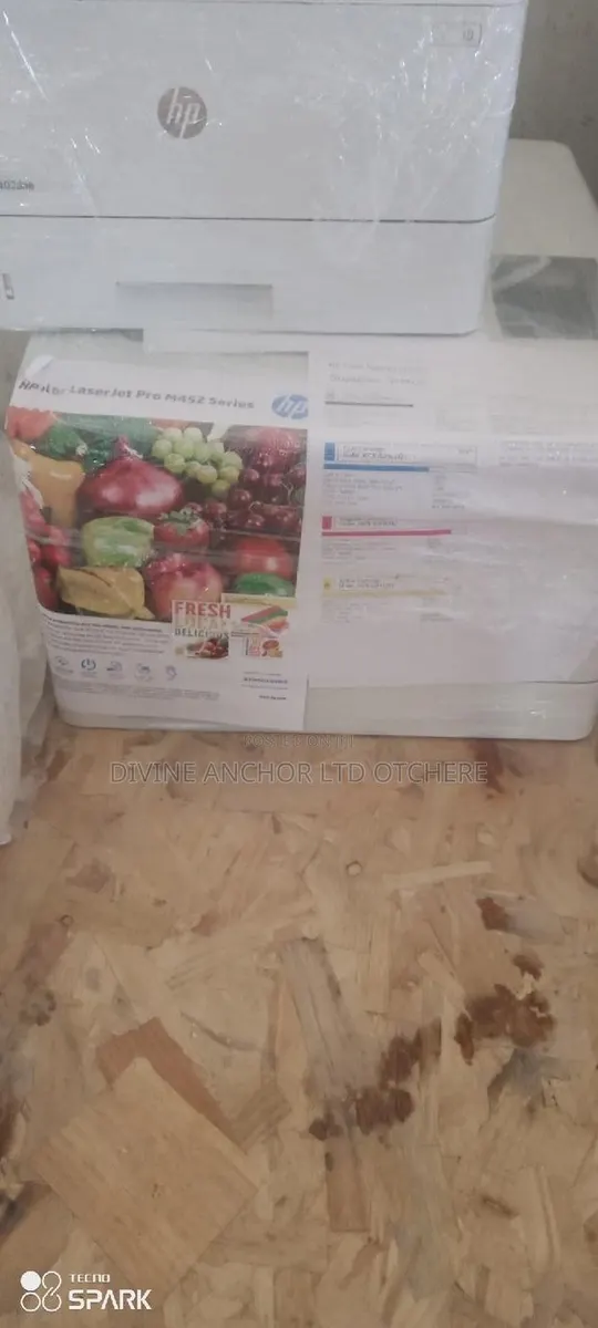 HP M452 Printer · Photo 1