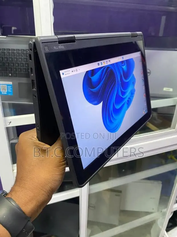 Laptop Lenovo Yoga 11e 8GB Intel Core M3 SSD 128GB · Photo 1