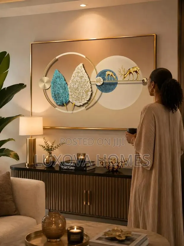 Stunning Crystal Portraits for a Luxurious Interior · Photo 1