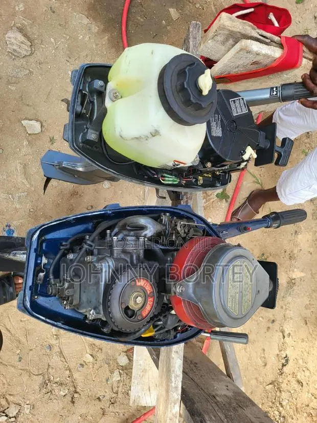 Outboard Motors · Photo 2