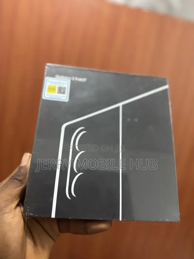 New Samsung Galaxy Z Fold7 512 GB Blue · Photo 1