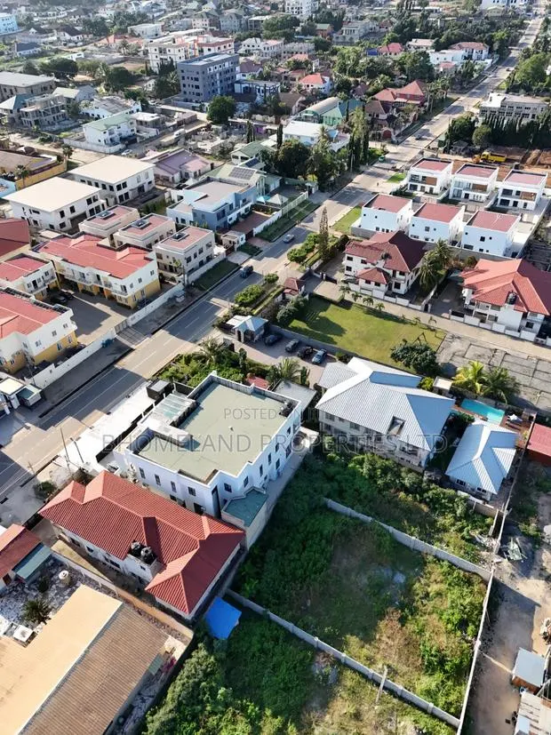 Titled Single Plot Selling at East Airport · Photo 1