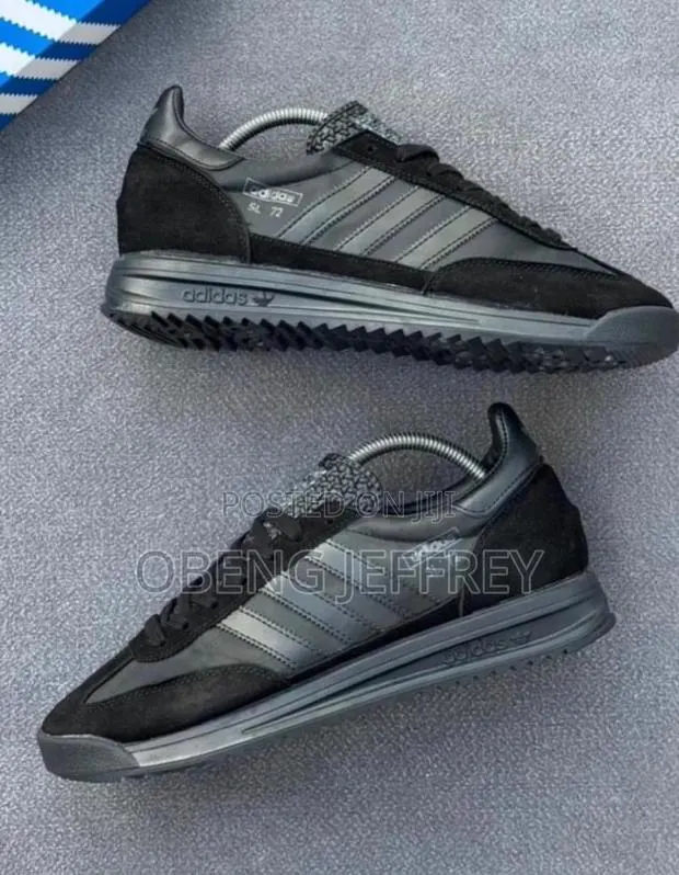 Original Adidas Sl 72 All Black · Photo 1