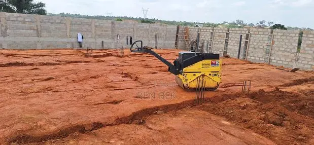 Foundation and Road Roller · Photo 1