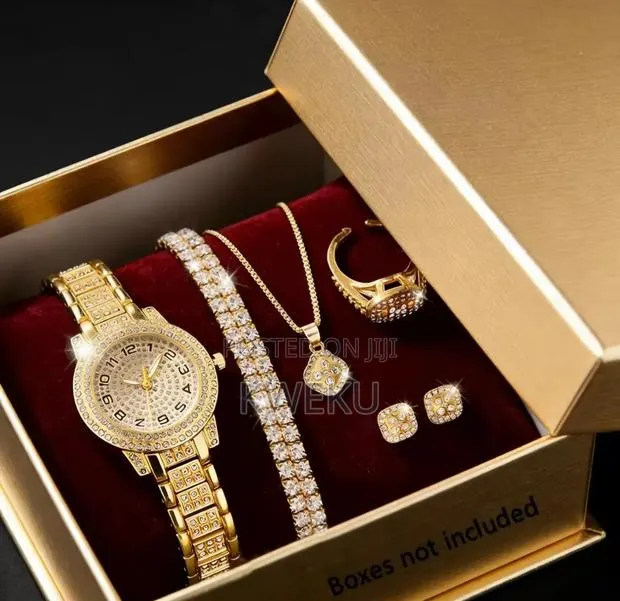 Jewelry Set for Ladies · Photo 1