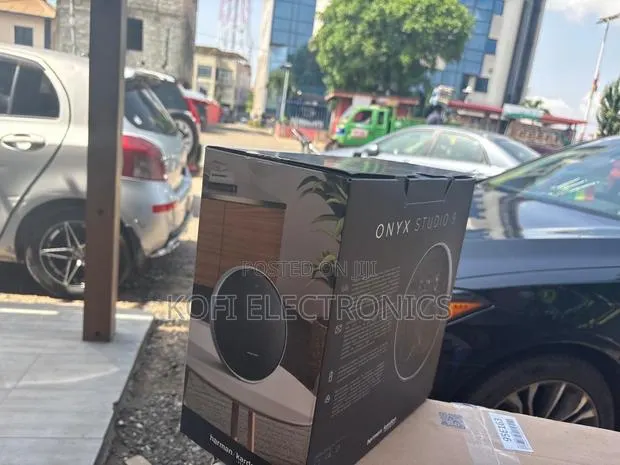 Onyx Studio 9 Immersive Sound System by Harman Kardon · Photo 1