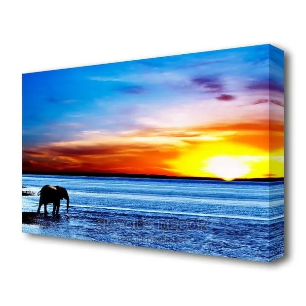 Wall Canvas · Photo 1