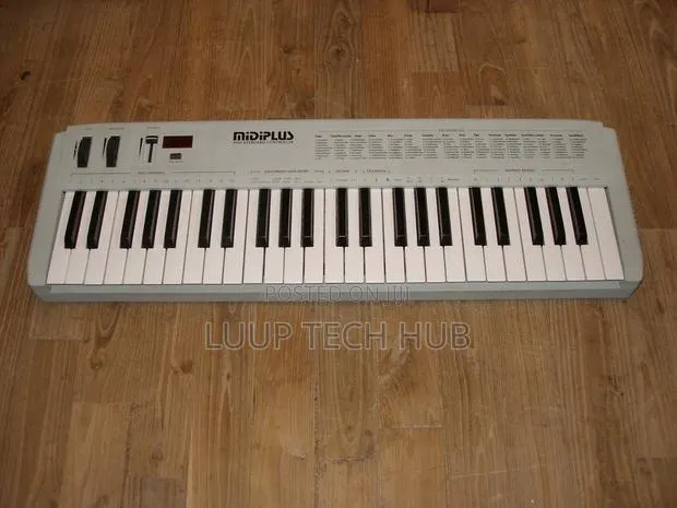 Midiplus 49 Keys Midi Keyboard · Photo 1