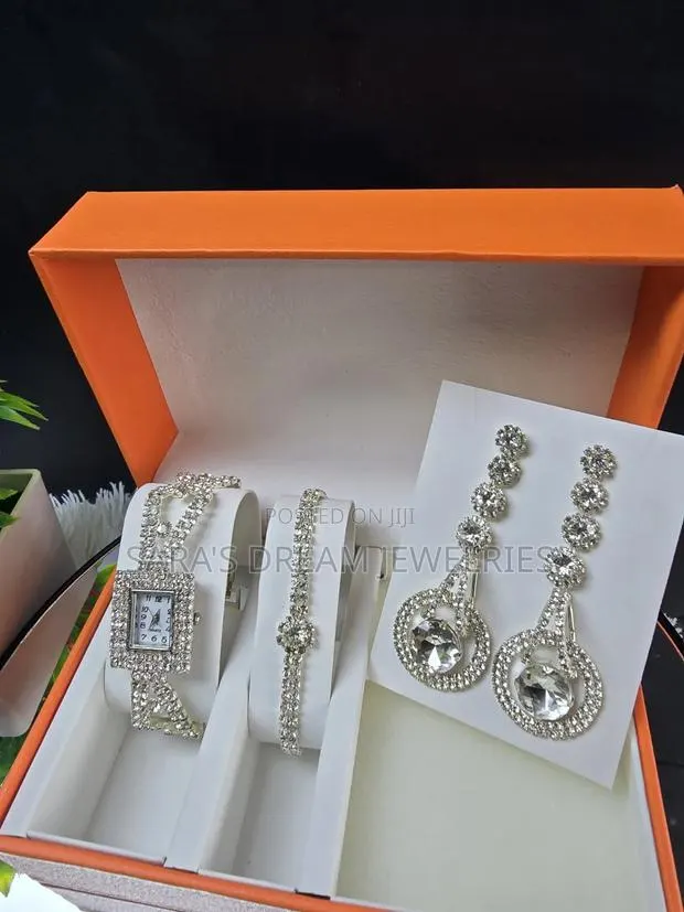 Jewelry Sets · Photo 1