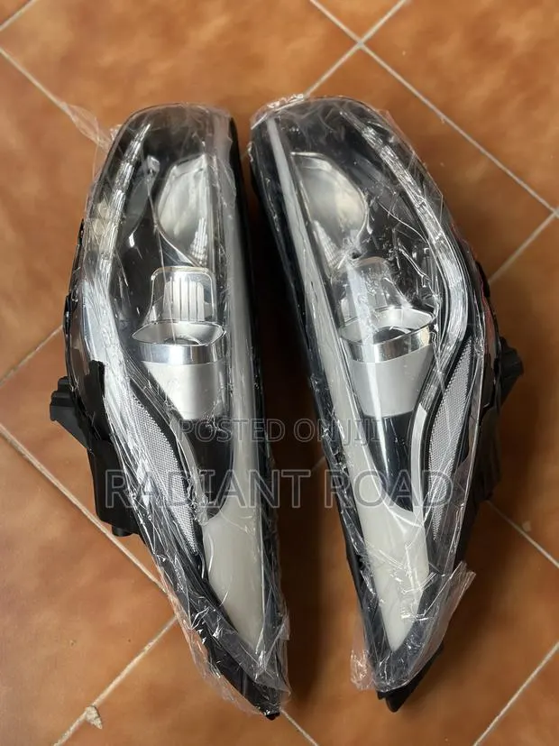 Hyundai Ix 35 / Tucson 2014 Headlight Led · Photo 1
