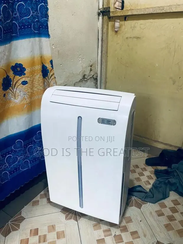 American Type Air Conditioner 2.0hp for Bedroom Hall and Office · Photo 1
