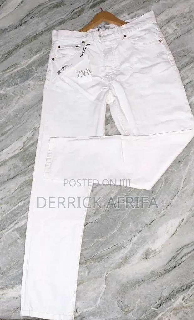 Zara Jeans · Photo 1