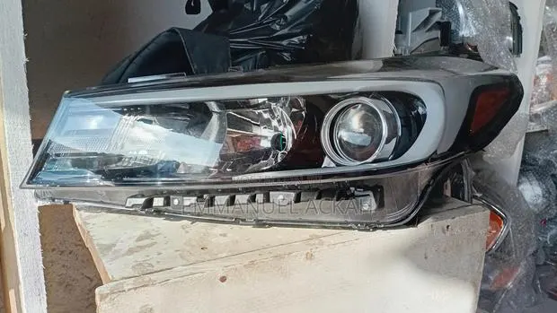 Kia Forte 2017 Headlight Pair · Photo 1