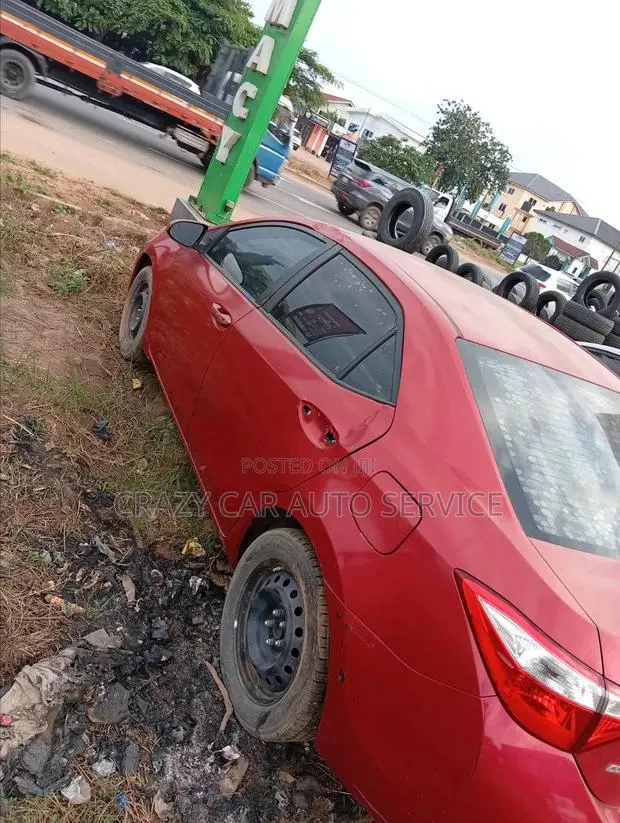 Toyota Corolla 2016 · Photo 1