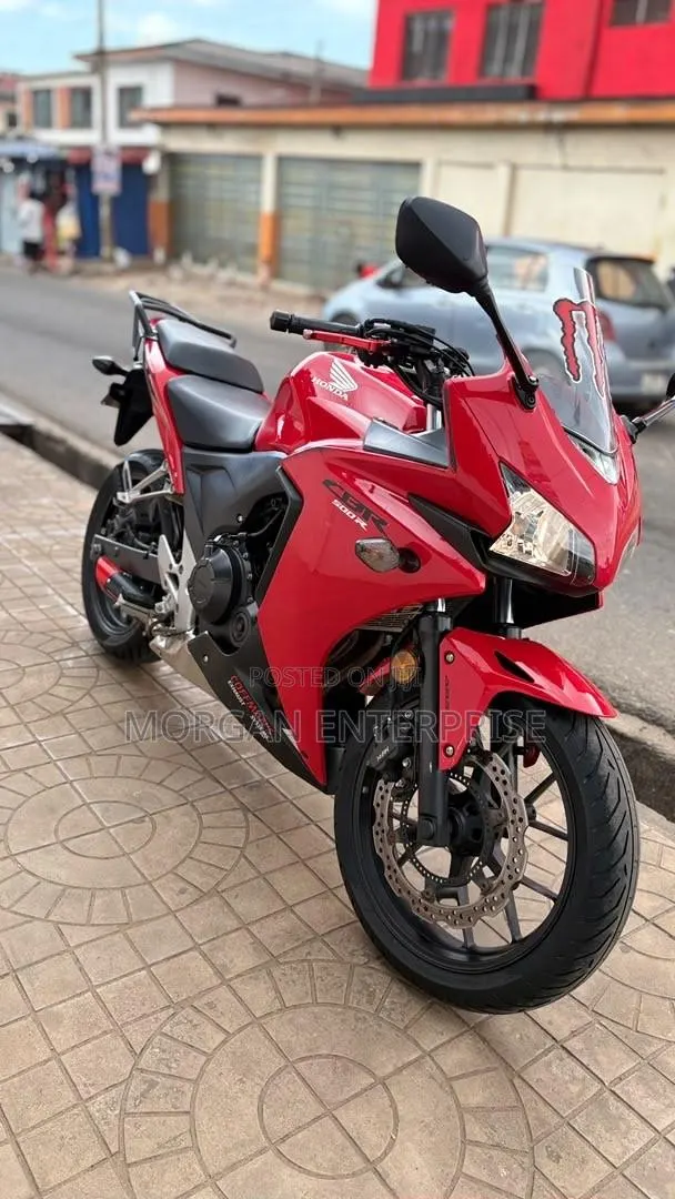 Honda CBR 2018 Red · Photo 1