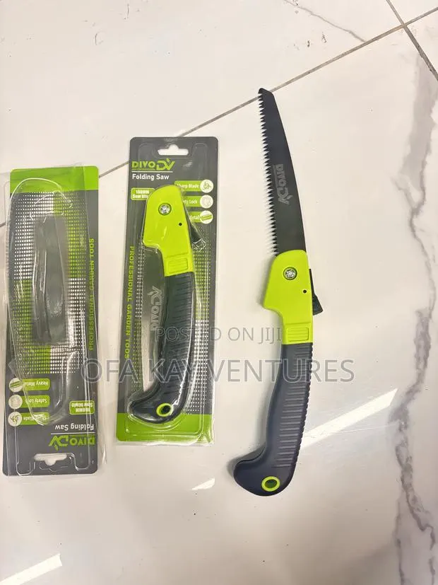 Portable Folding Mini Saw · Photo 1