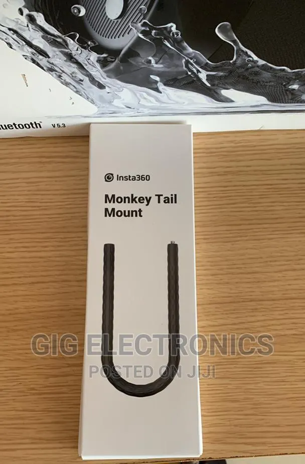 Insta360 Monkey Tail Mount · Photo 1