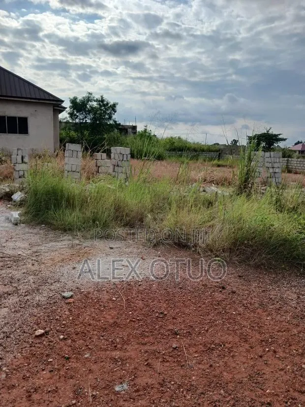 Plot of Land Sokoban Ampame · Photo 2