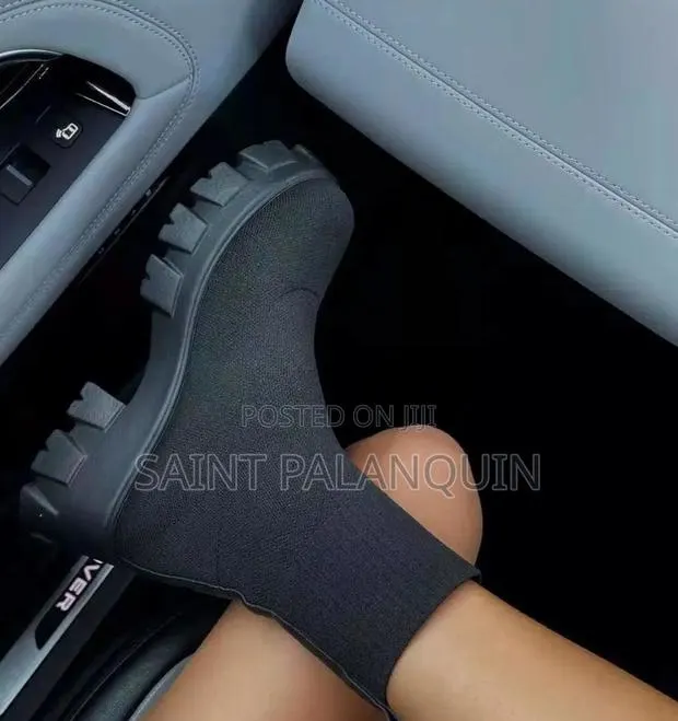 Ladies Long Boot · Photo 1