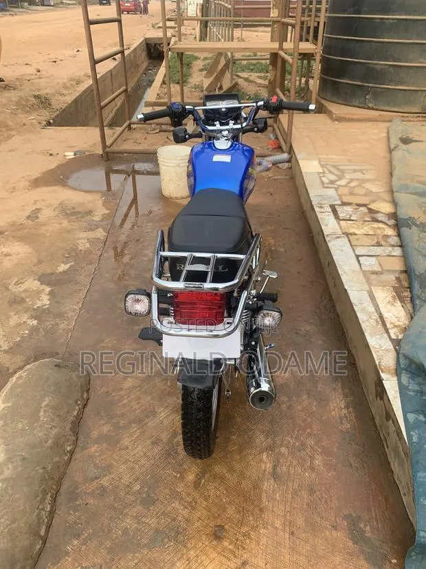 Royal Motorcycle 2026 Blue · Photo 1