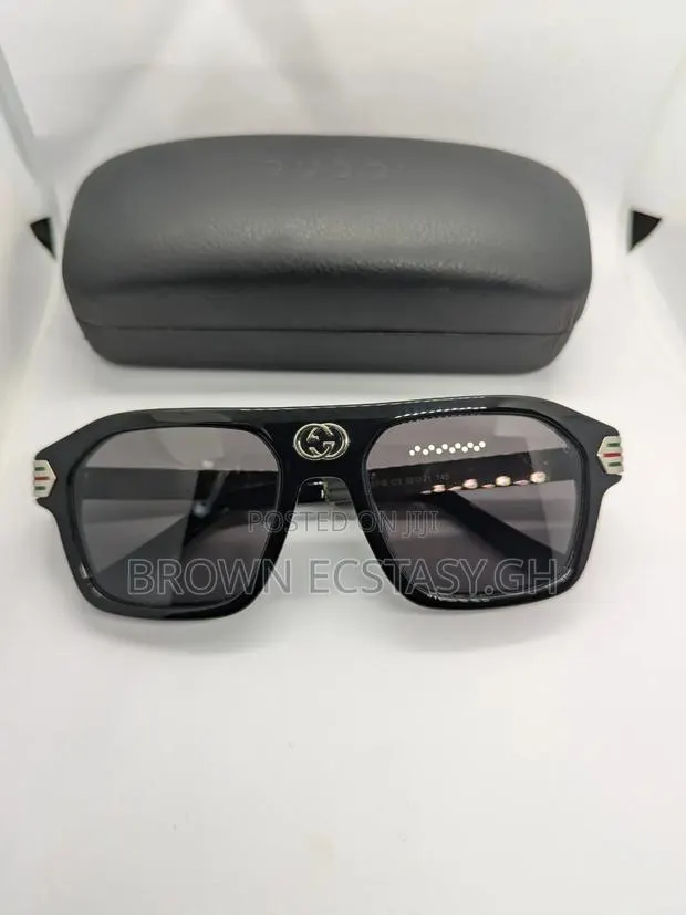Gucci Acetate Sunglasses · Photo 1