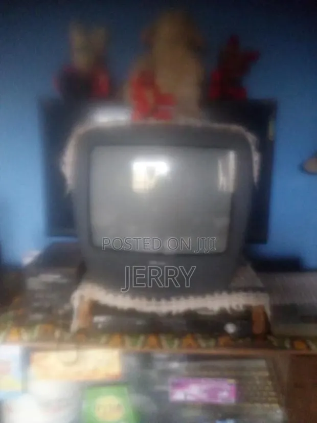 Television Set · Photo 1