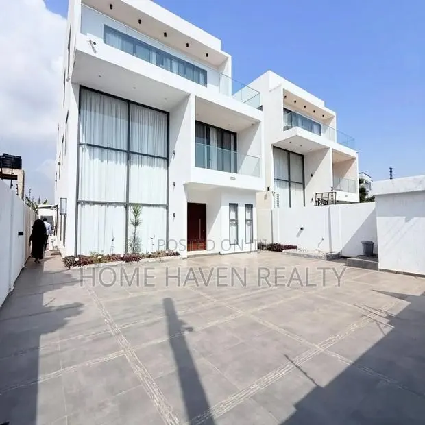 Furnished 4bdrm House in East Legon Hills for sale · Photo 1
