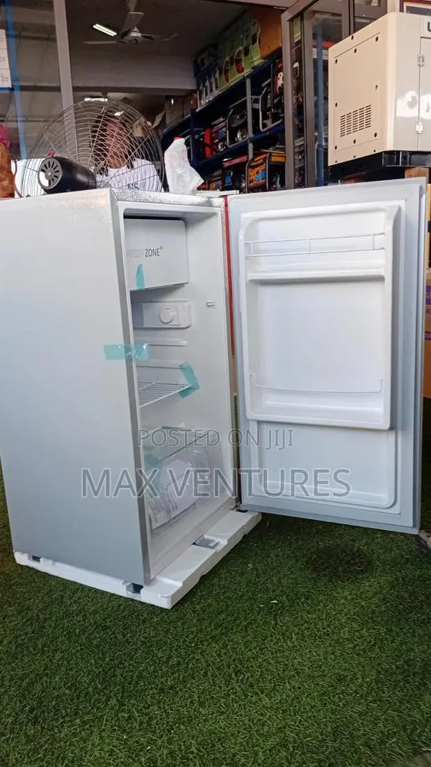 Gold Star 90L Freezer – Reliable Cooling Storage 90L · Photo 1