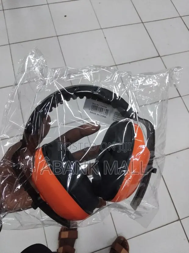 Ear Defenders · Photo 1