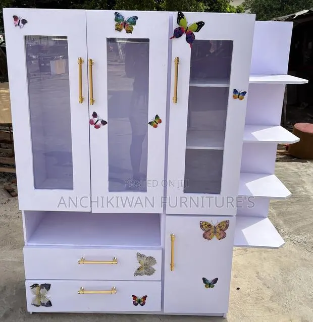Infants Wardrobe · Photo 1