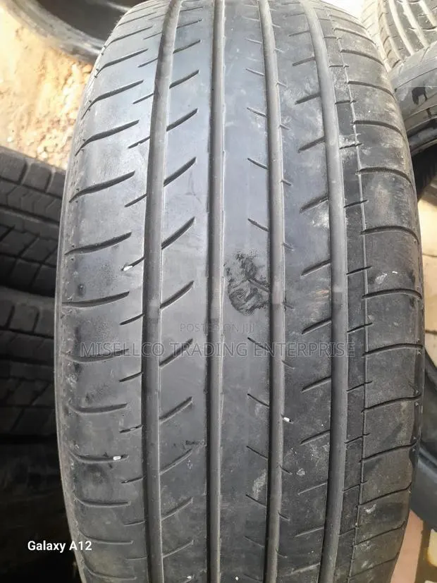 Car Tires 205/55r17 · Photo 1