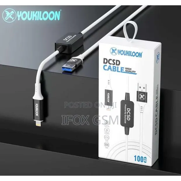 iPhone/iPad DCSD Cable · Photo 1