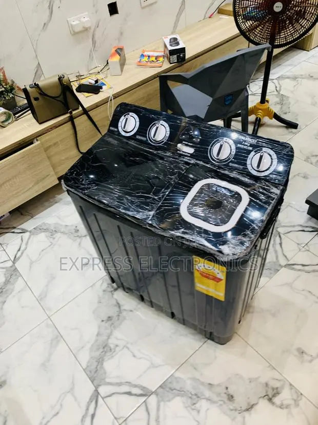 Easy to Operate Twintub Semi Auto Nasco 7kg · Photo 1