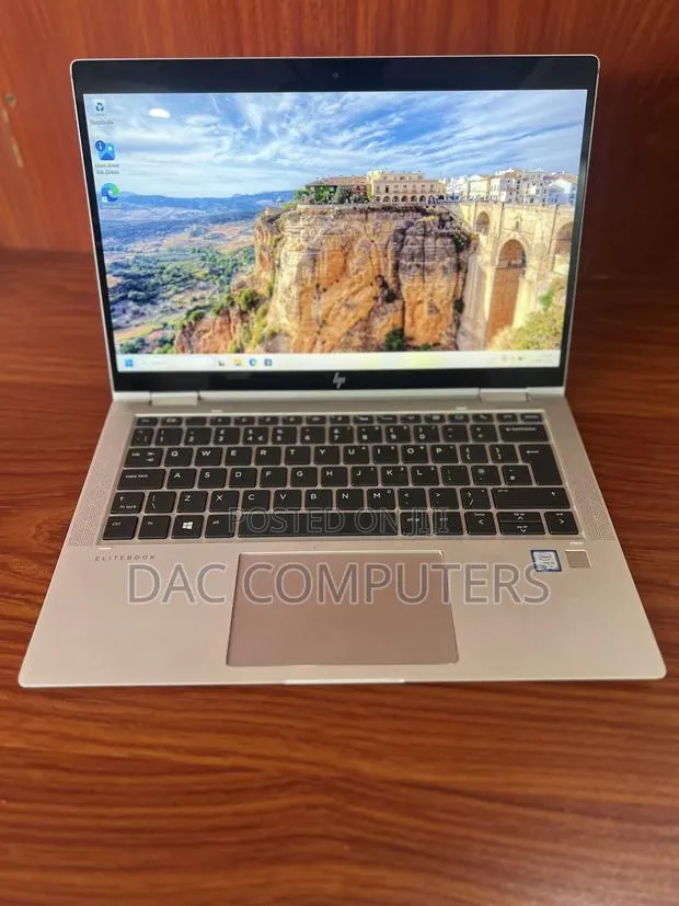 Laptop HP EliteBook x360 1030 G4 8GB Intel Core i5 SSD 256GB · Photo 1