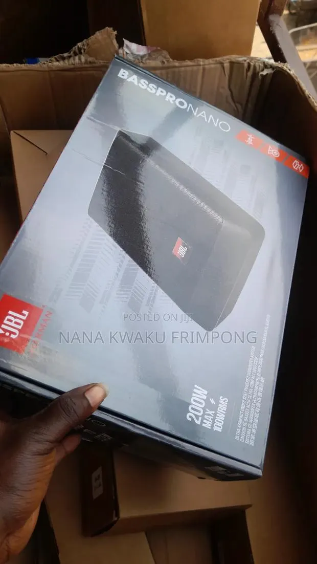 High-Quality JBL 8" Car Seat Under Subwoofer Available · Photo 1