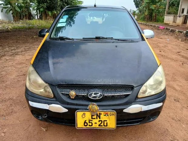 Hyundai Getz 2010 Black · Photo 1