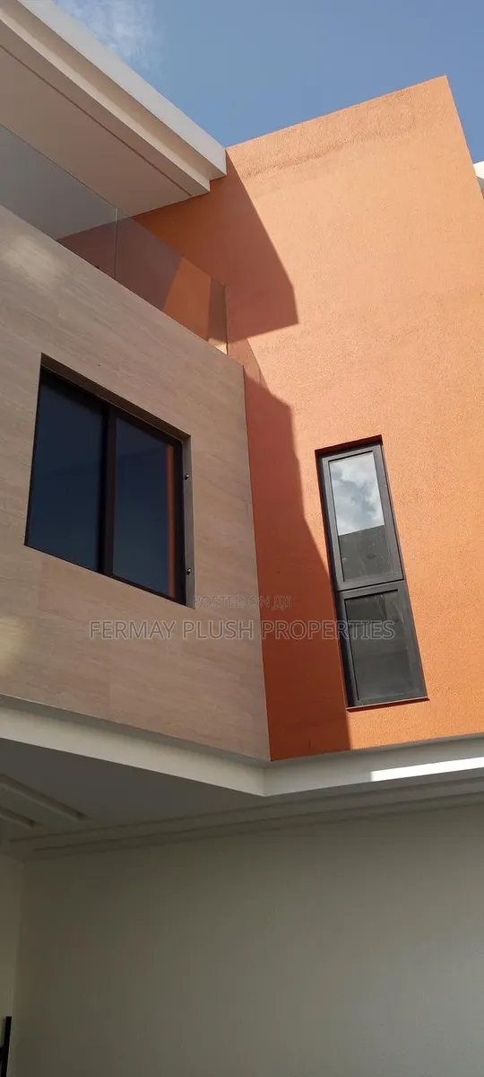4bdrm House in Dzorwulu, Accra Metropolitan for sale · Photo 1