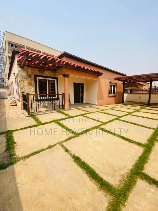 3bdrm House in Achimota for rent · Photo 1