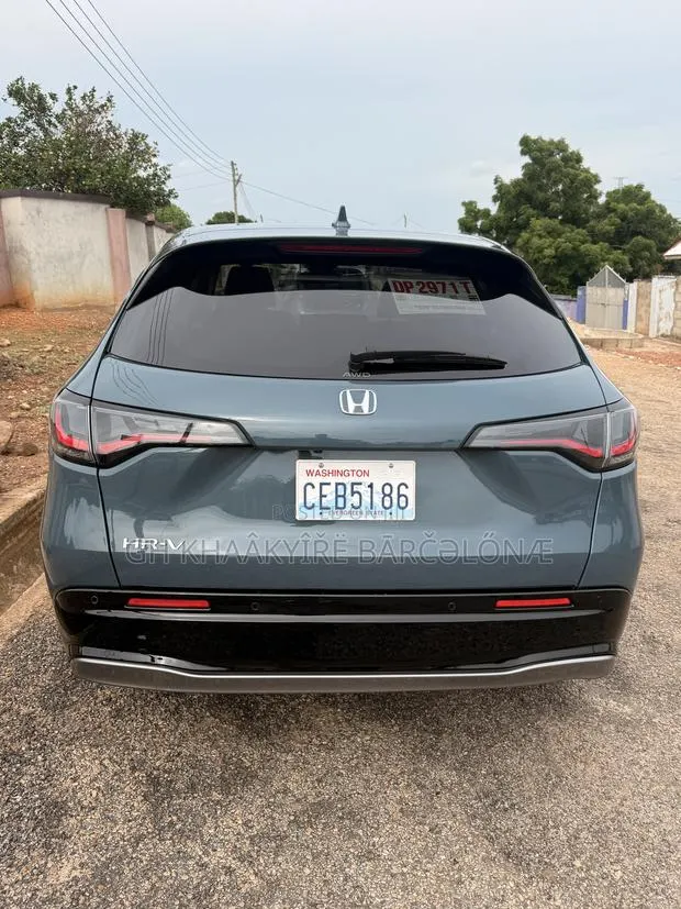 Honda HR-V EX-L 2WD CVT w/o BSI 2024 Gray · Photo 1