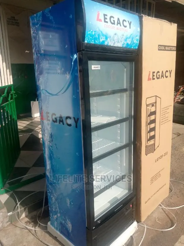 Display/ Showcase Fridge - 233litres · Photo 1