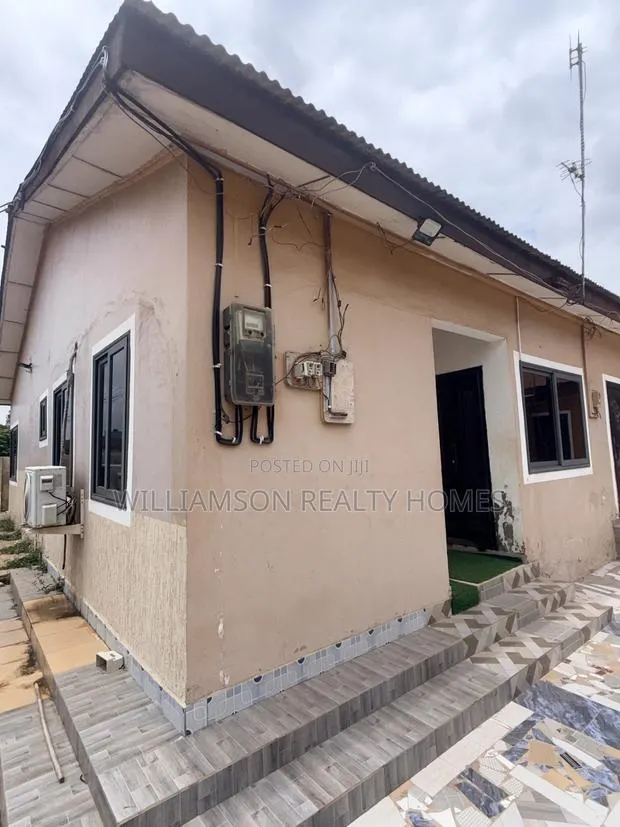 2bdrm Apartment in Coastal Estate Area, Spintex for rent · Photo 1