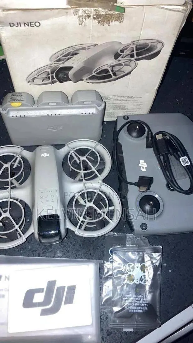 Dji Neo Fly More Combo · Photo 1